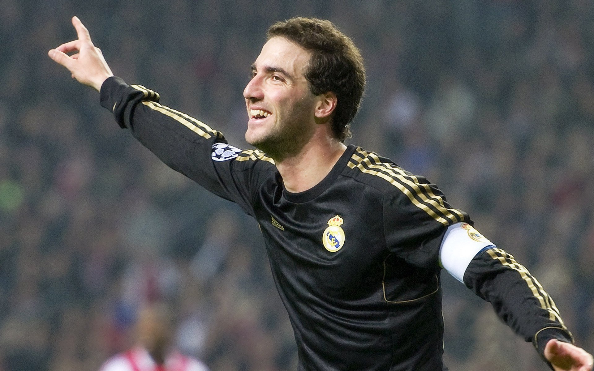 詹俊评英超夏窗新援至今表现:扎卡最佳,伊萨克最差,2021-2022英超詹俊在哪解说